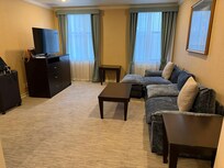 Nice seating area. Didn’t use the tv, but did use the fridge.