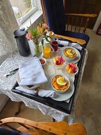 2nd Breakast in Mendo