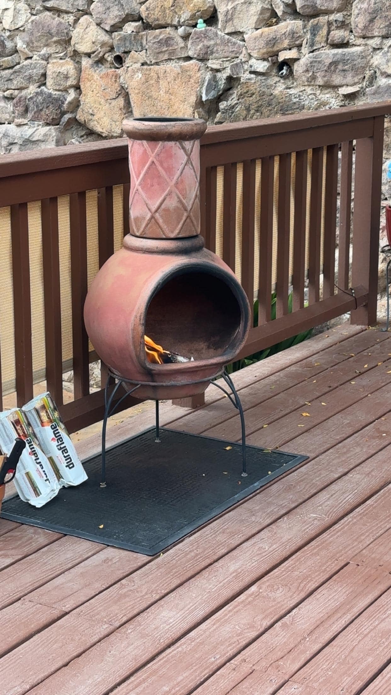 Beautiful chimney fire easy to use 