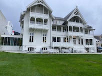 Thon Hotel Sandven i all sin prakt!