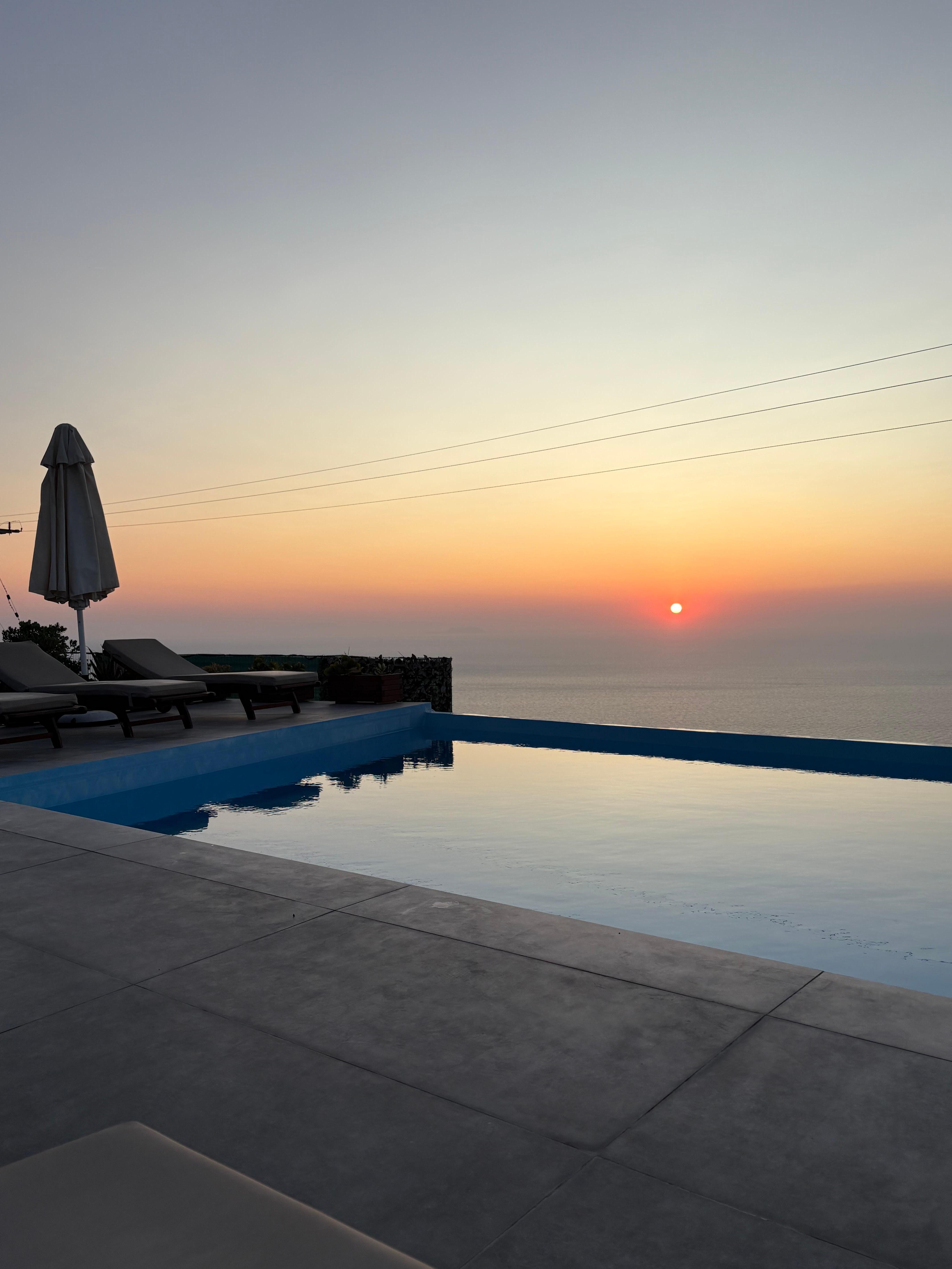 Sunrise at the pool