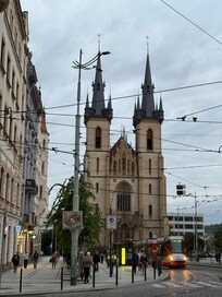 View 2 min walk away