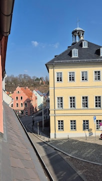 Blick aufs Rathaus und die Camera Obscura
