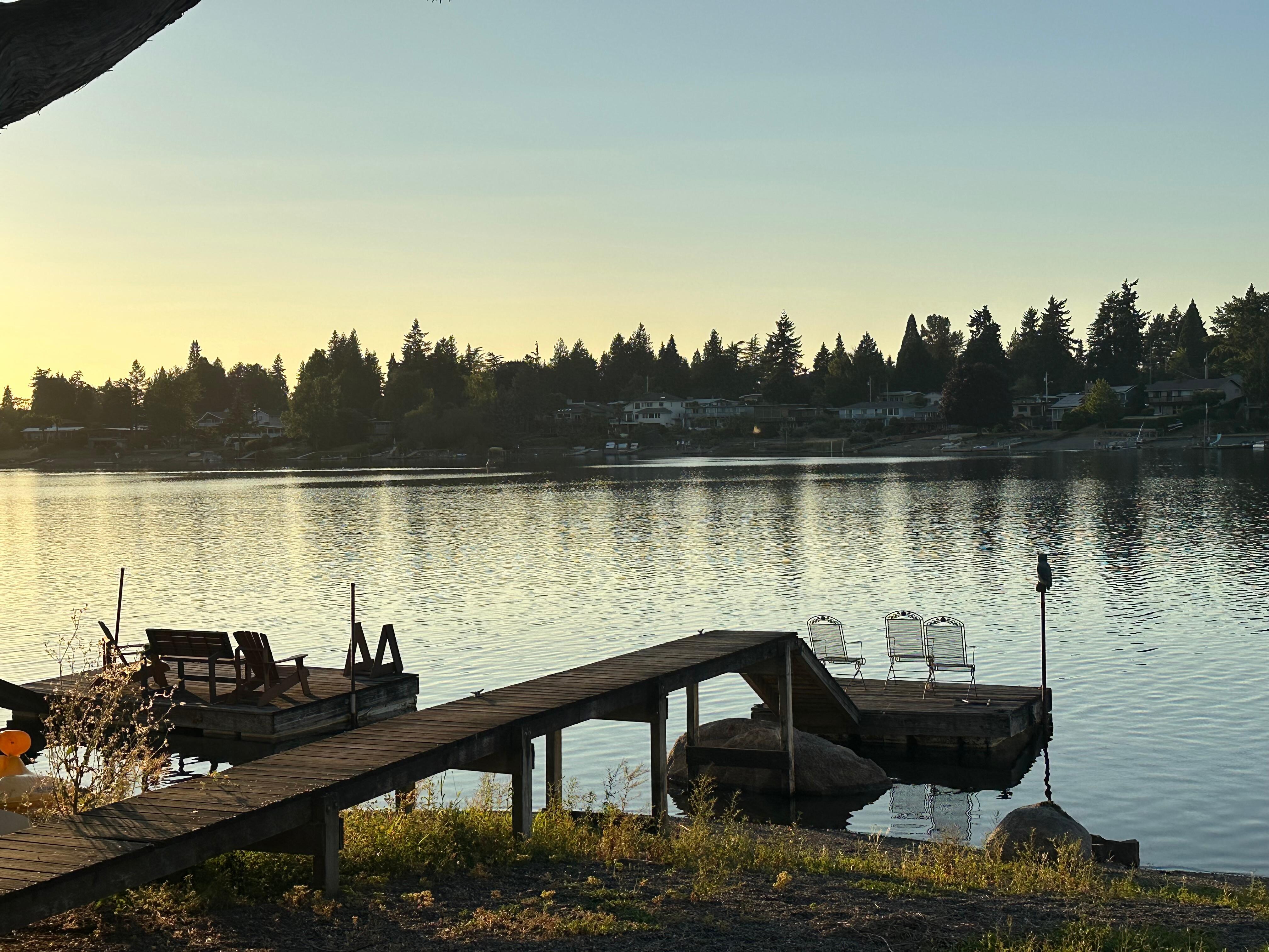 Lake View 