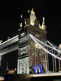 A unos pasos del hotel. Ubicación excelente