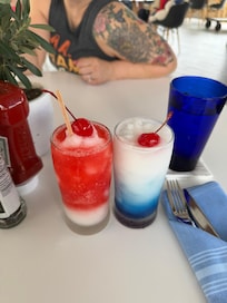 Drinks at The Seabreeze