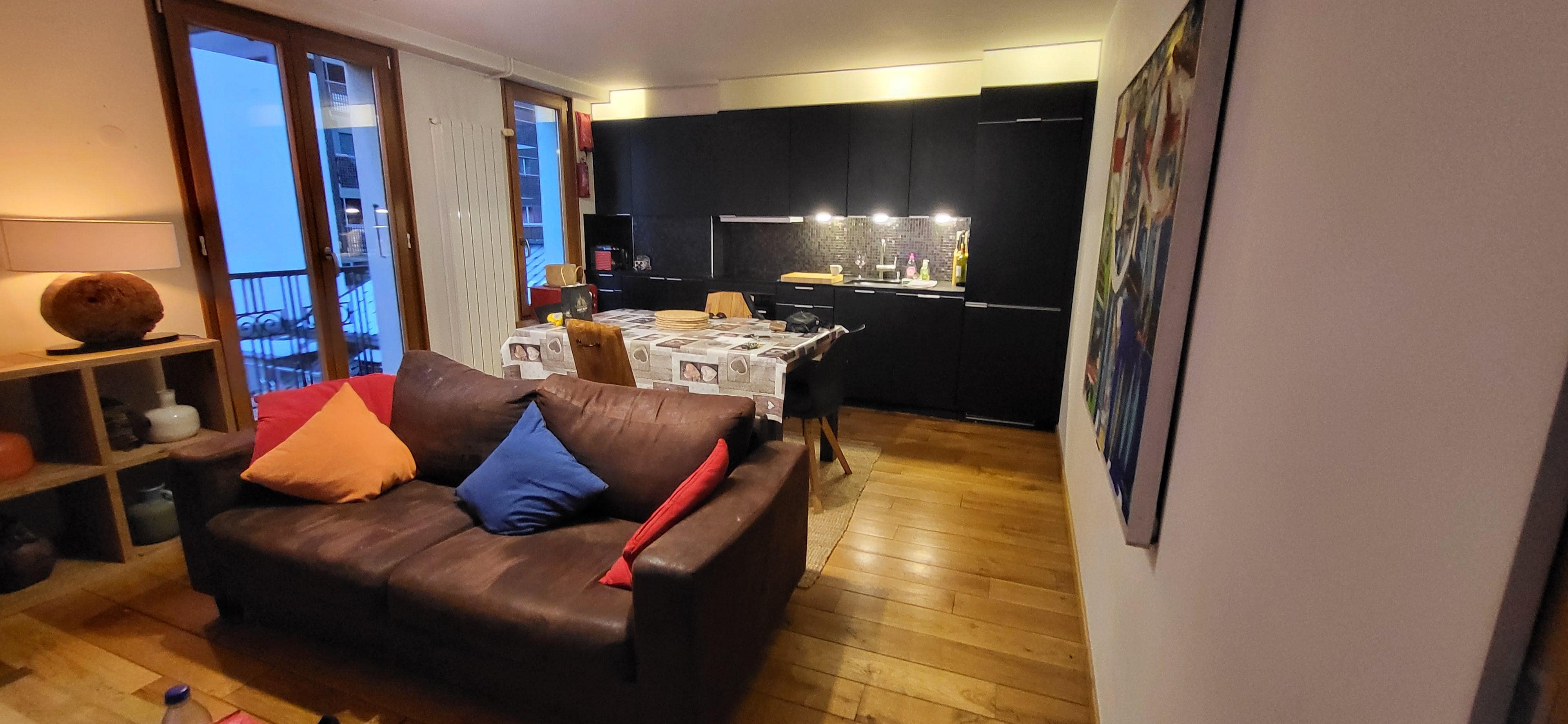 The open-plan kitchen and lounge