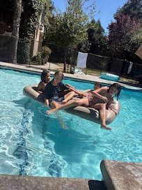 Kiddos on the raft