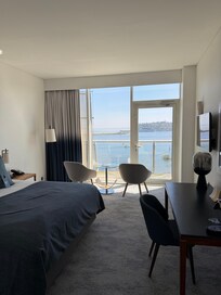 Floor 5 room