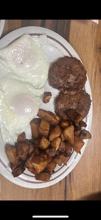 Breakfast at Sawmill. Yummmm!