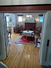 Lovely dining room