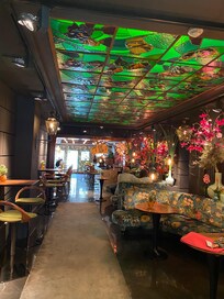 Breakfast room