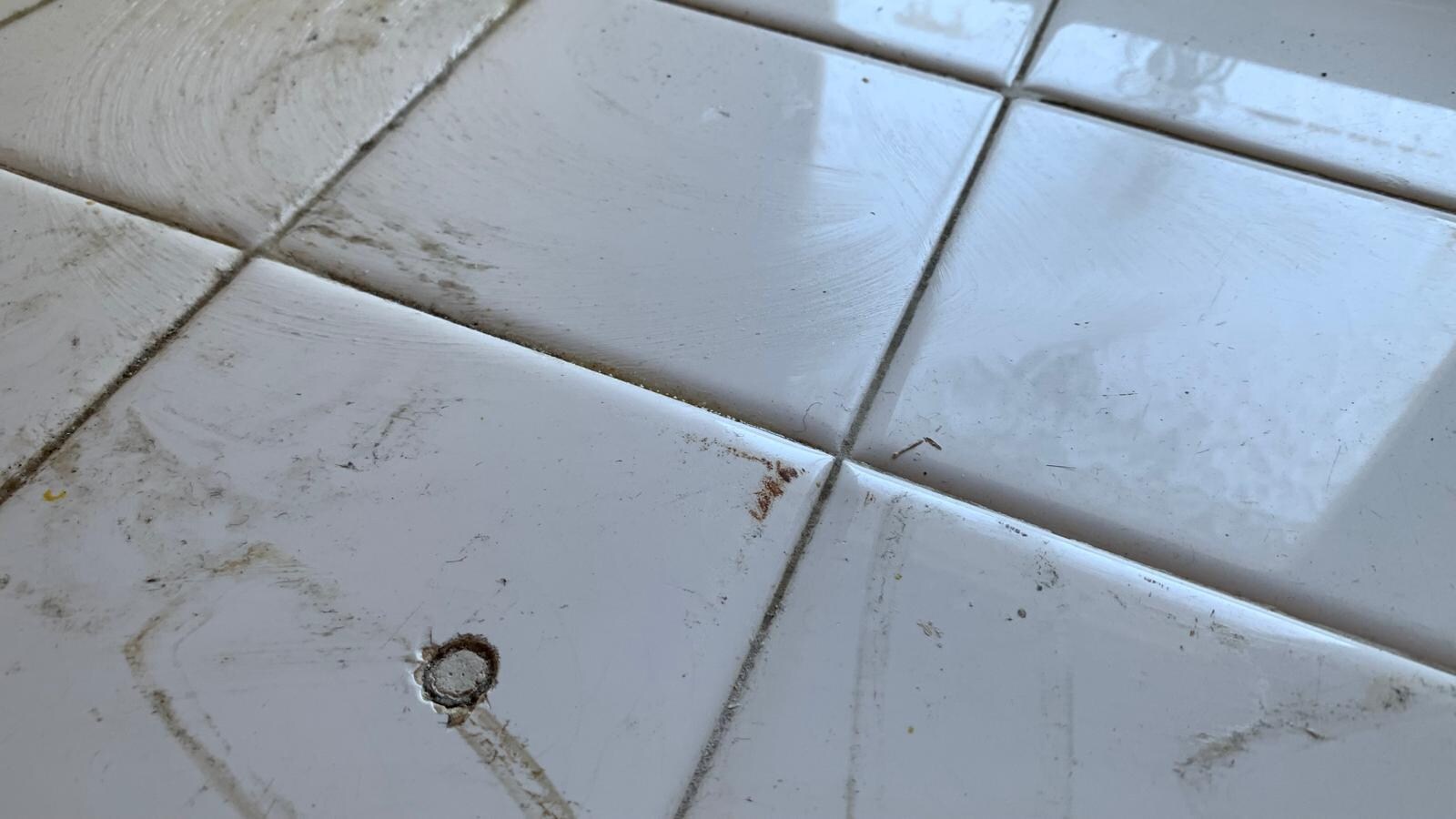 Carrelage à nettoyer 