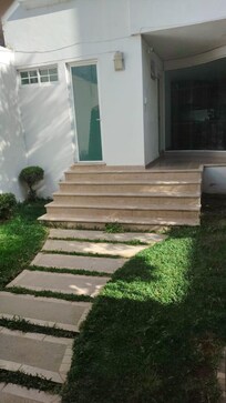 Baño común para las habitaciones.
Y lo venden como boutique.