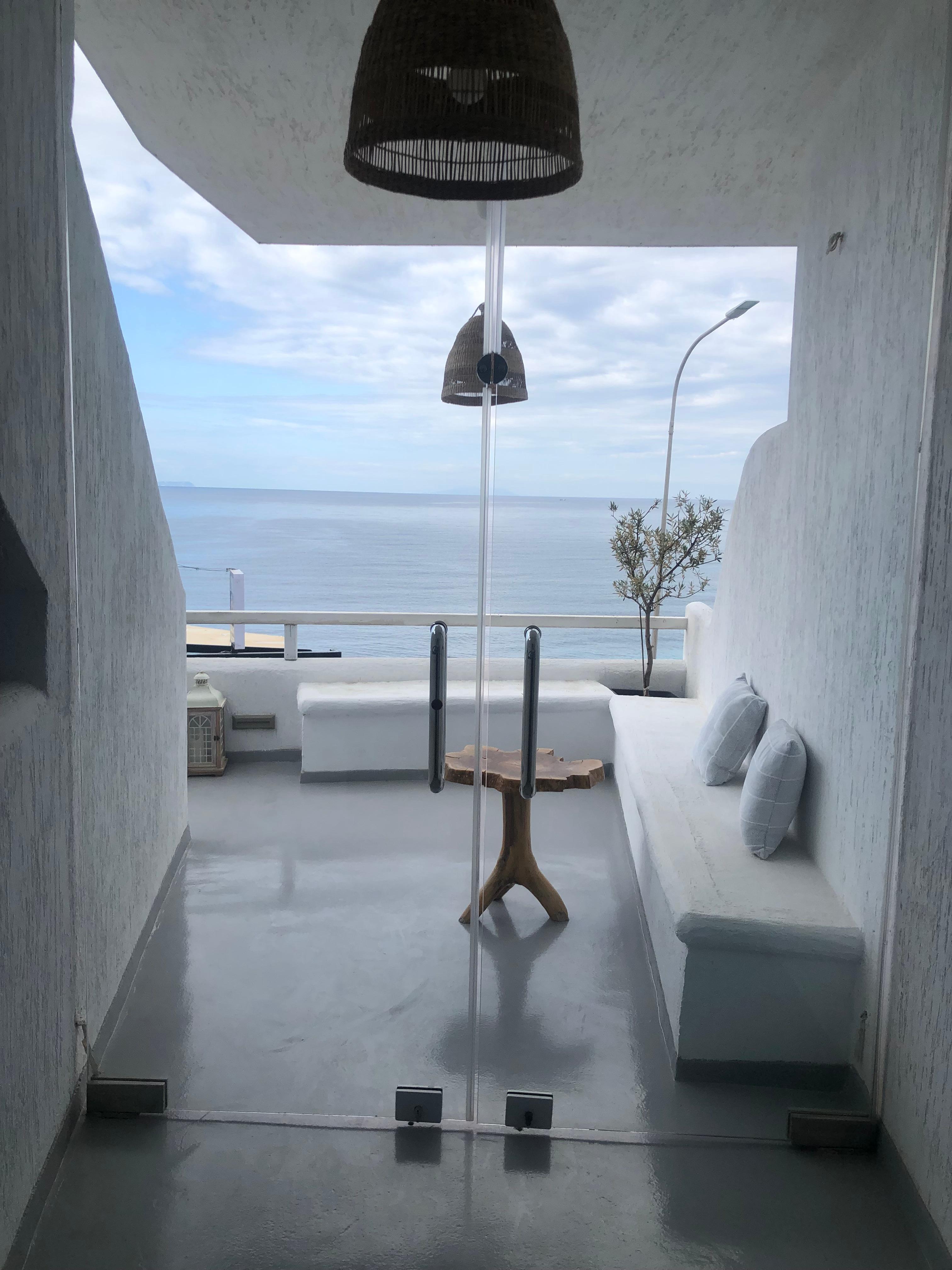 every level has a balcony like this even if you pick a room without the seaview