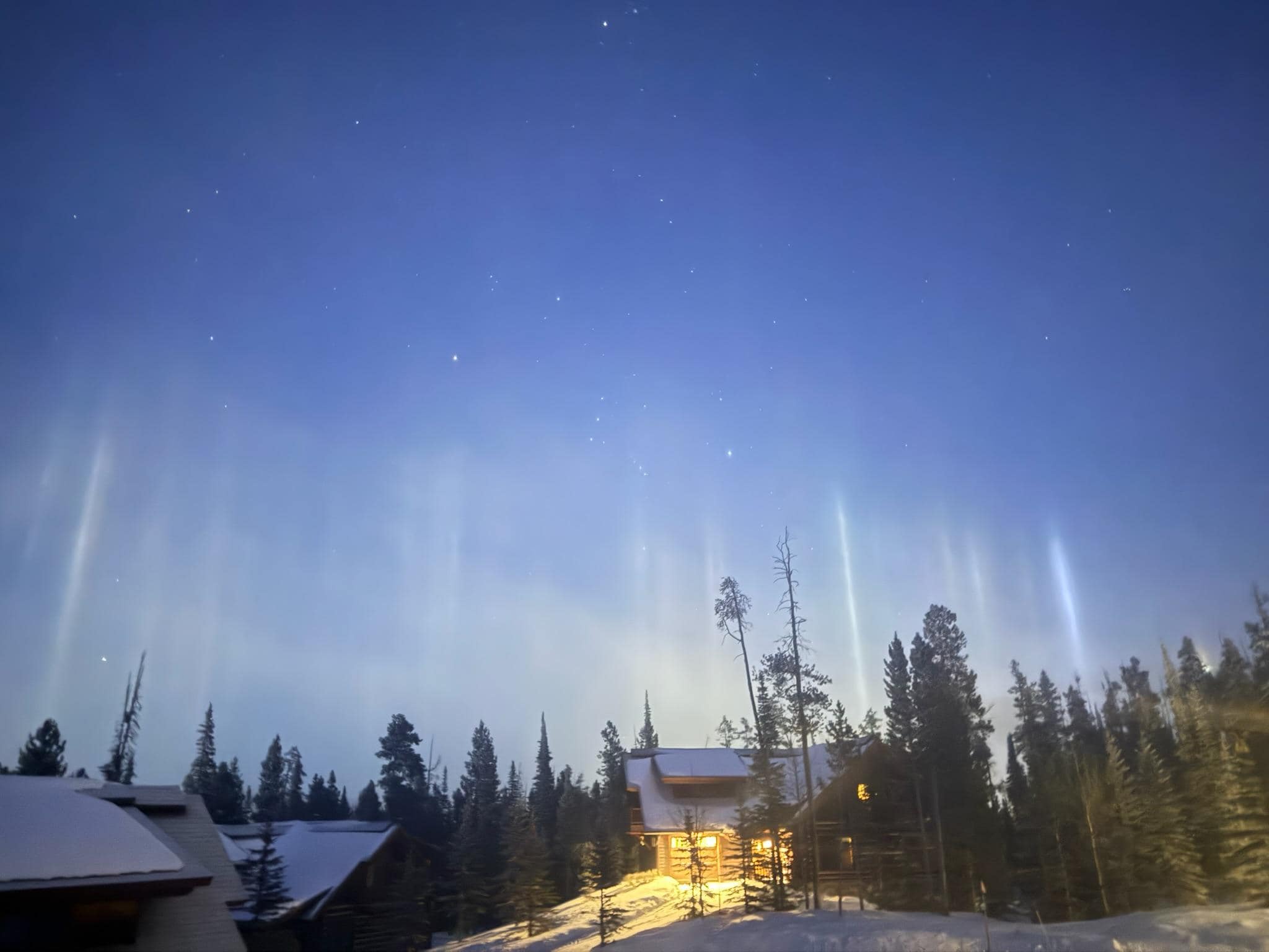 Surprised to get to see northern lights from the balcony 