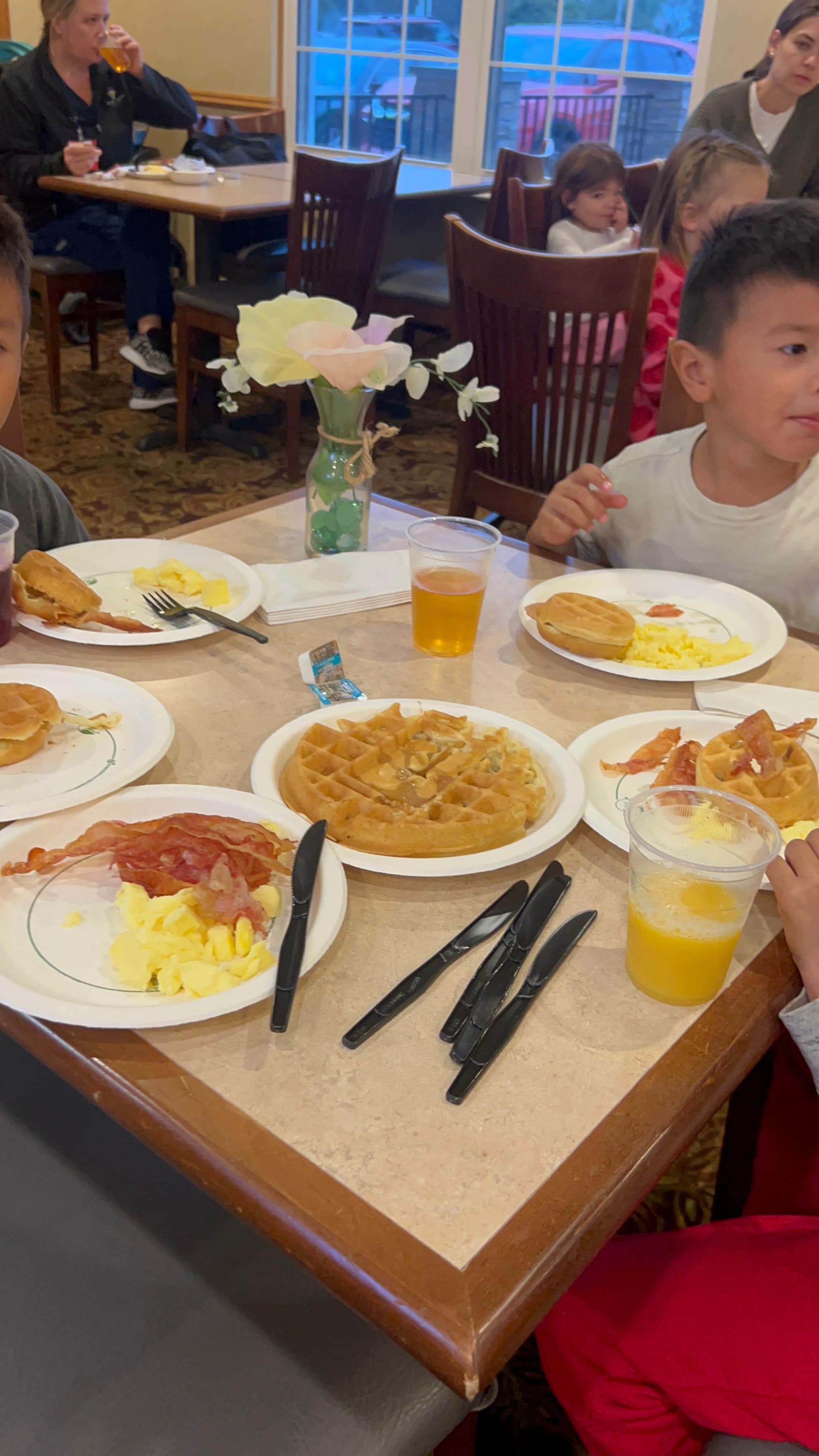 Breakfast is soo good 