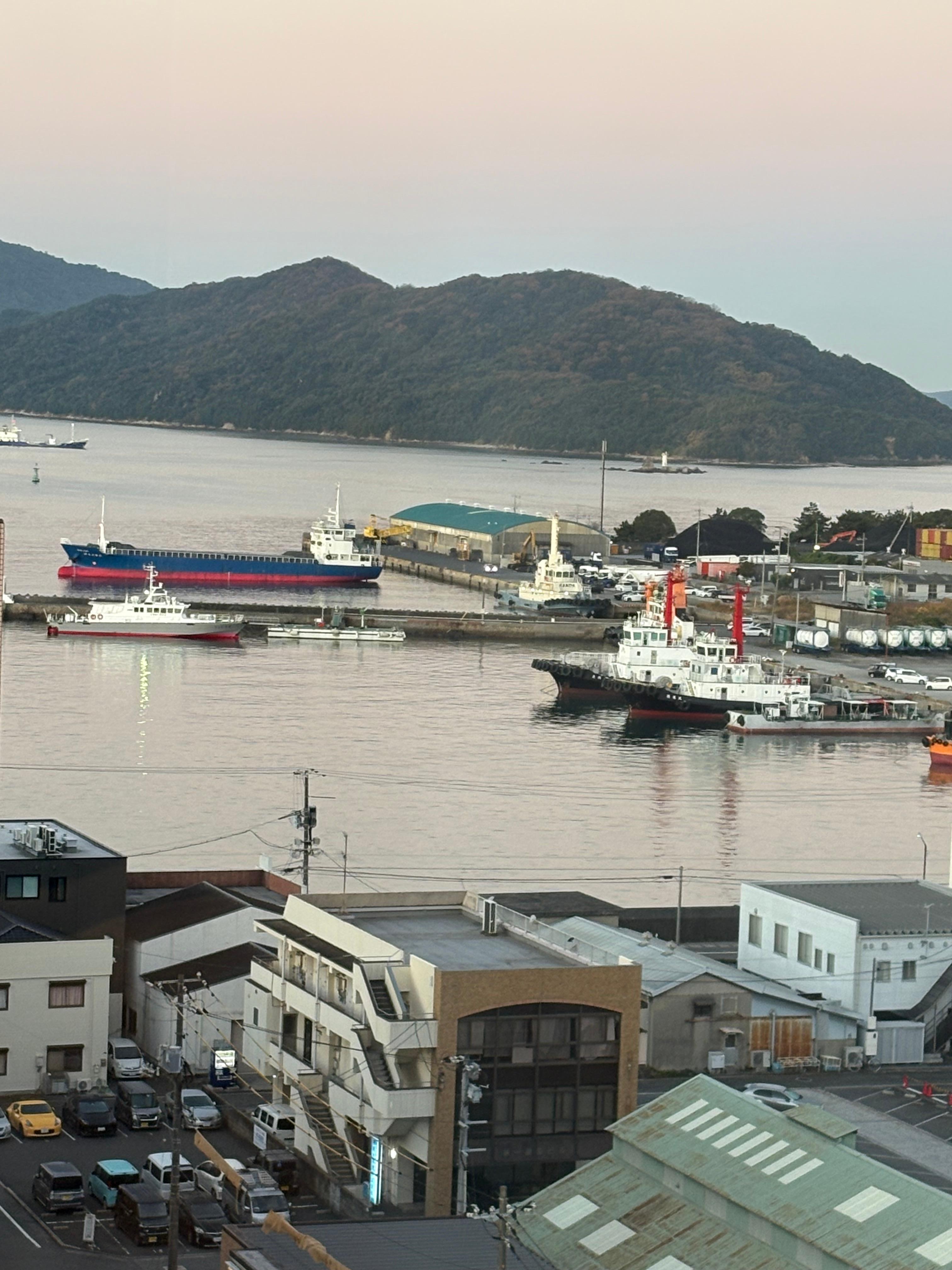 客室窓からの景色が瀬戸内らしくてとっても良かったです。