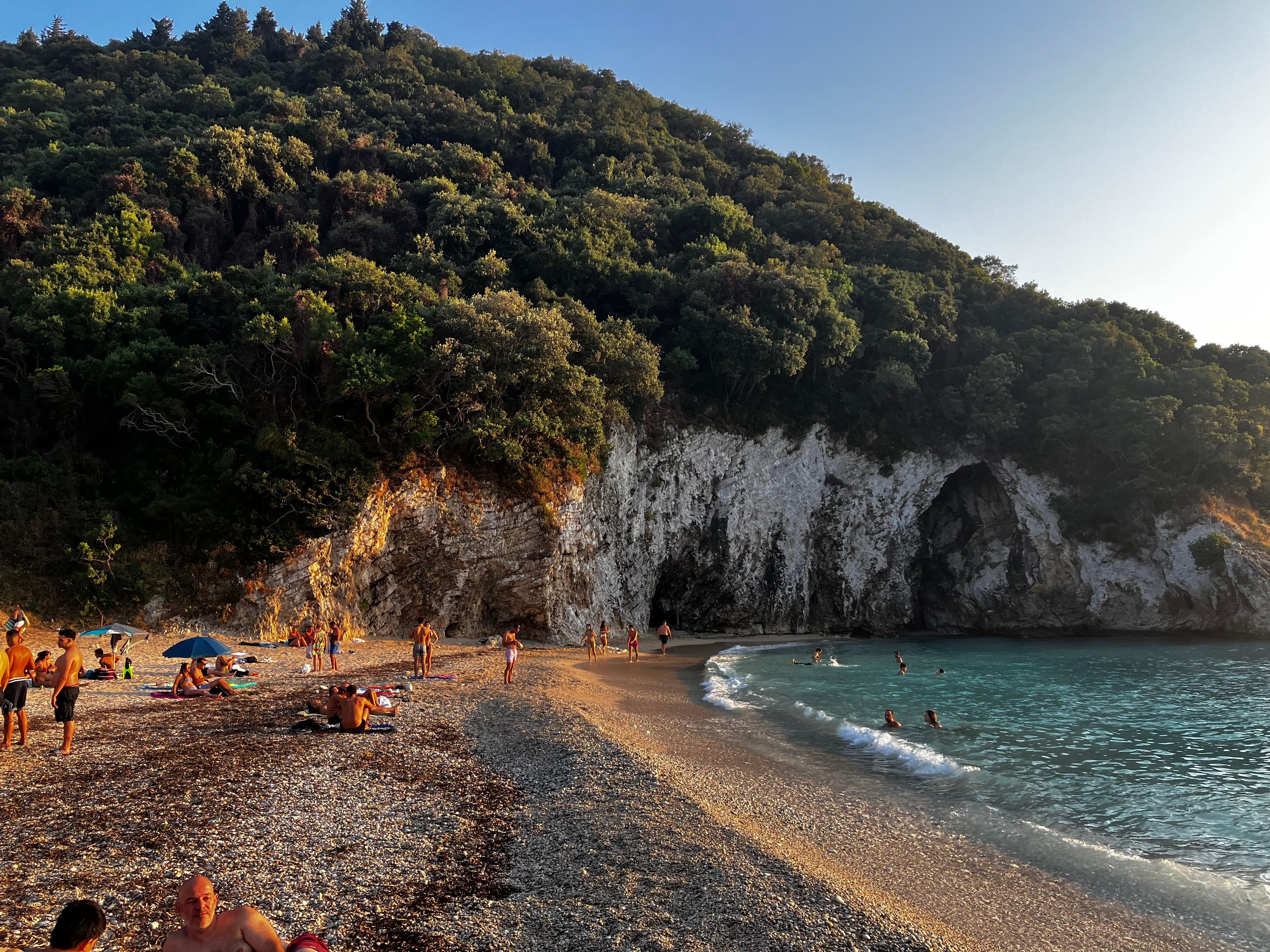 Rovinia Beach am Abend