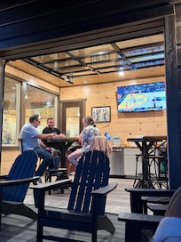 Best spot to watch March Madness.