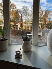 Lounge/“Living Room” view