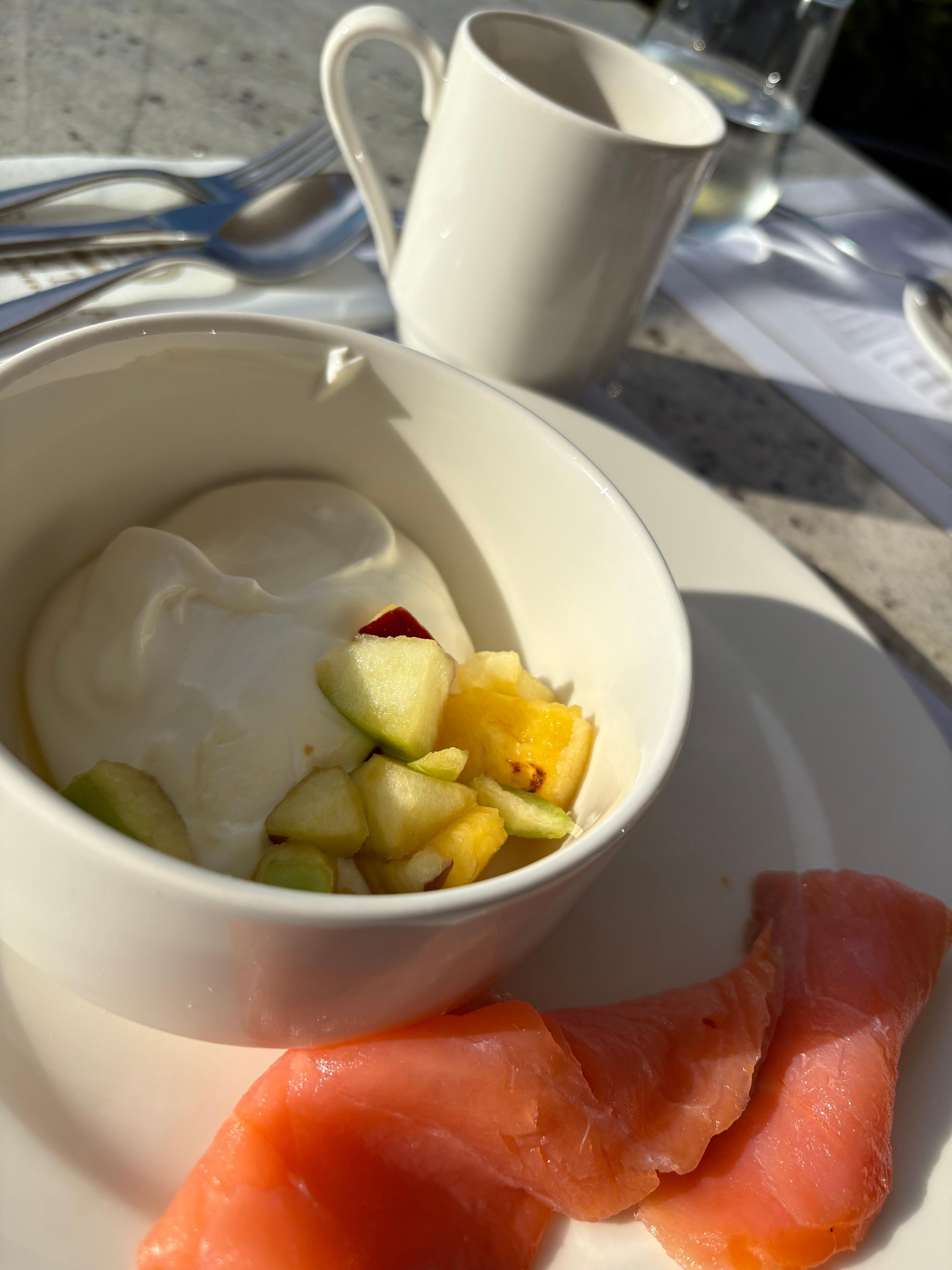 My typical breakfast was home made yogurt with a scoop of fruit salad and smoked salmon