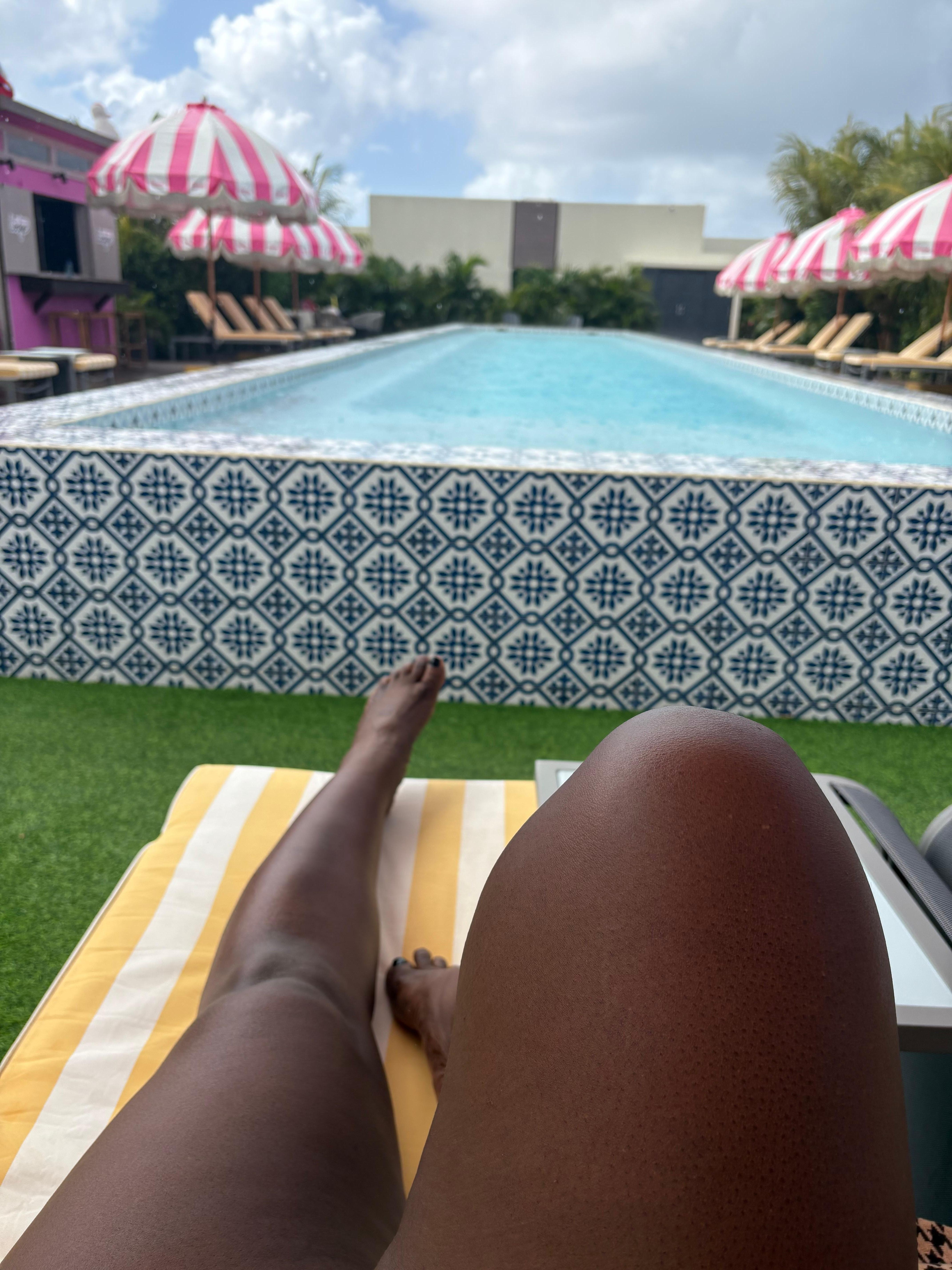 Waiting to get in my room..I arrived before check in and had a short wait.