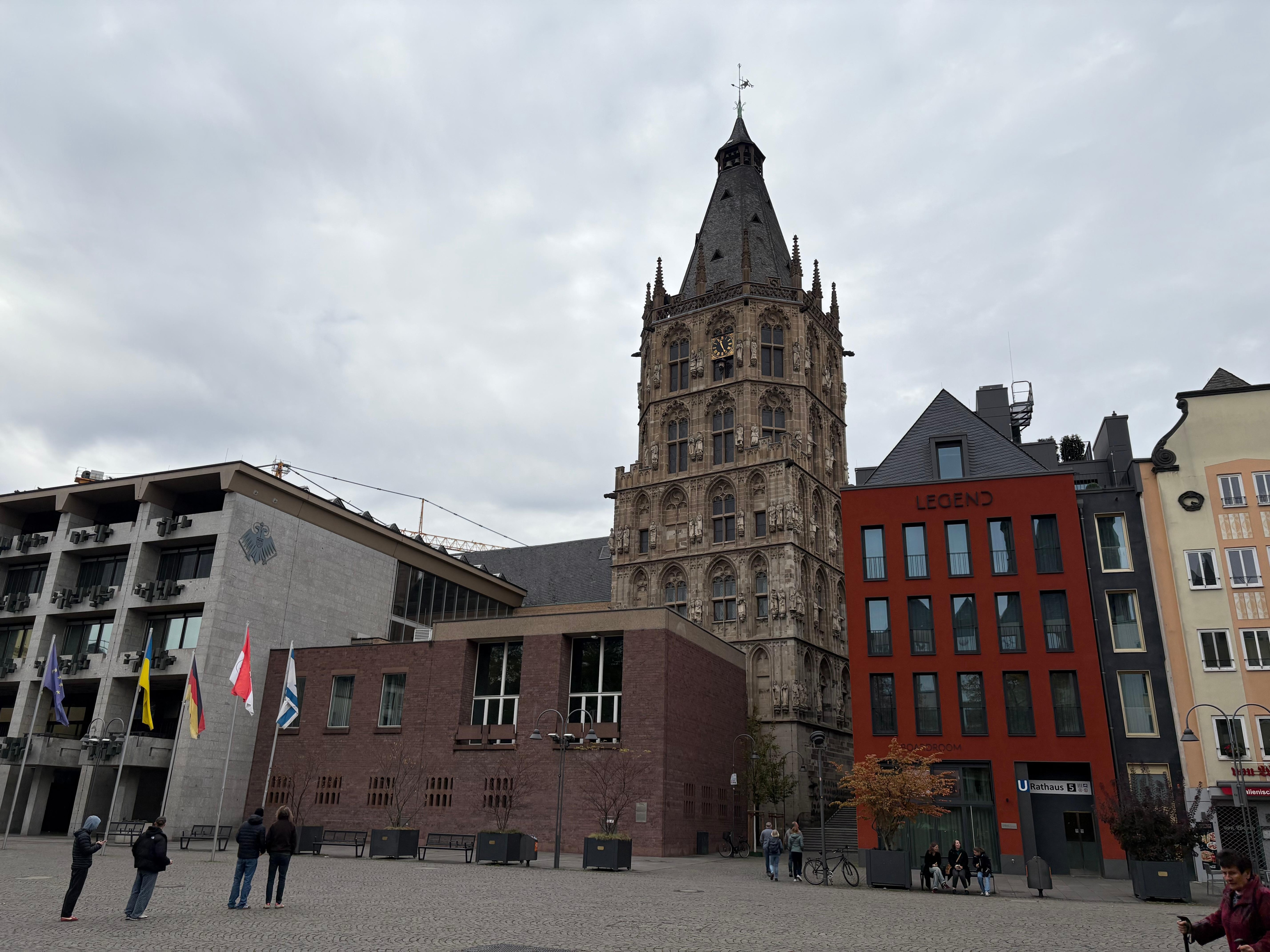 オールドマーケットから