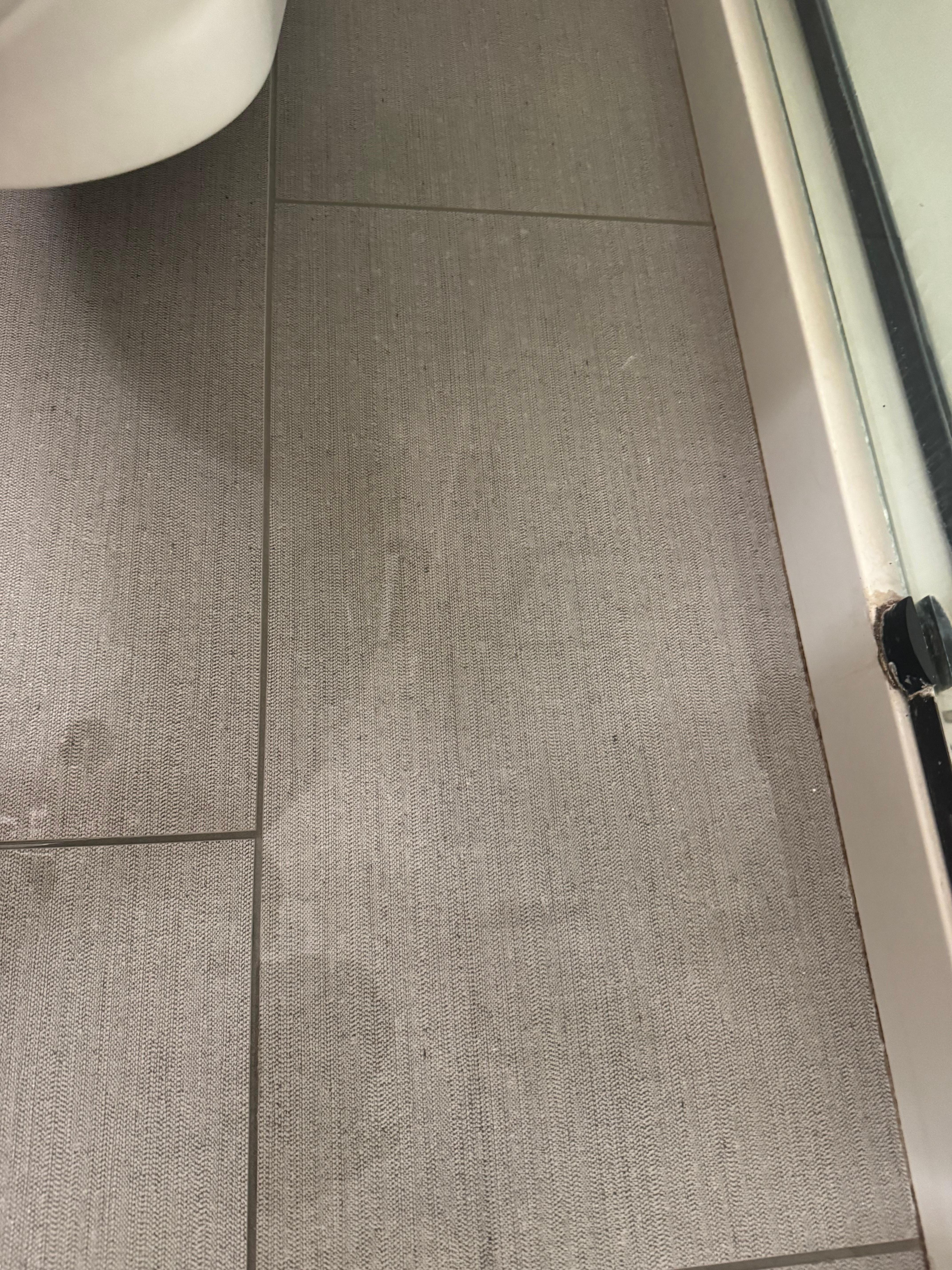 Water leaking on floor the very first night we arrived. 