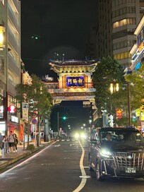 中華街が近くて、夕飯がてら食べ歩きに。
