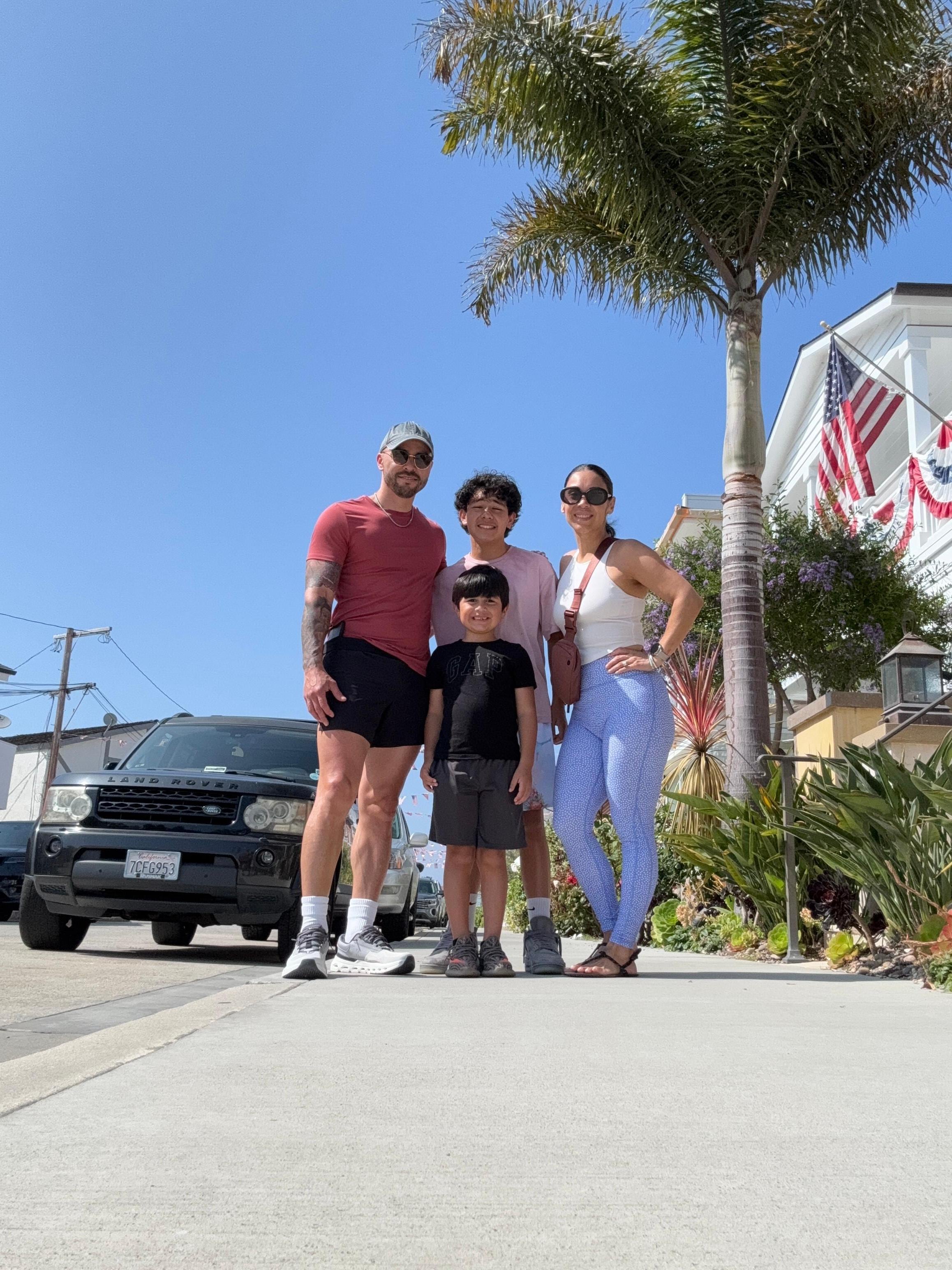 Family picture as we strolled the streets of balboa island 