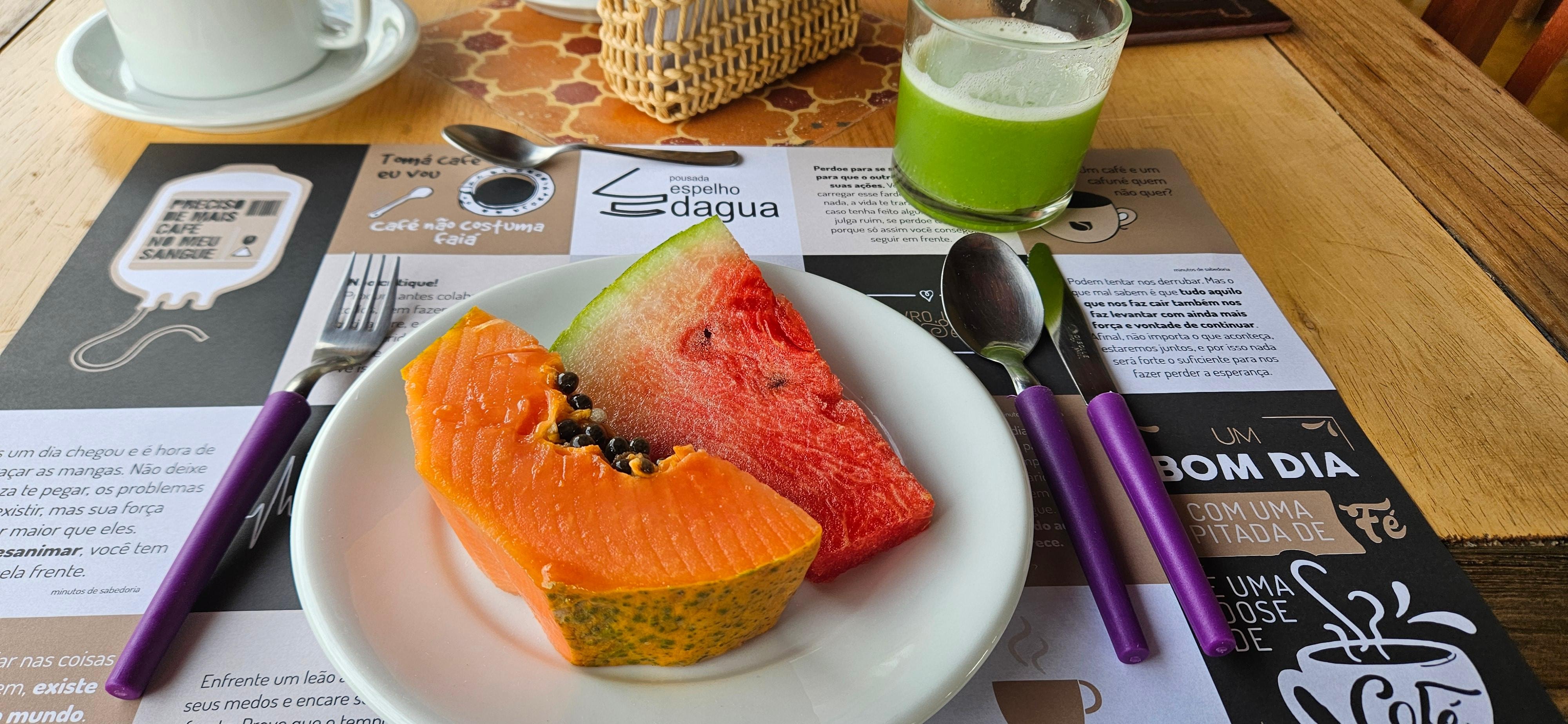 Cafe da manhã variado