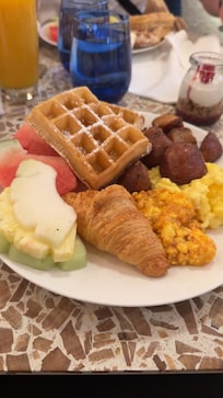 Buffet bei Kitchen Express für ca. 20 $