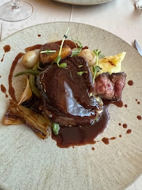 Steak with vinegar reduction