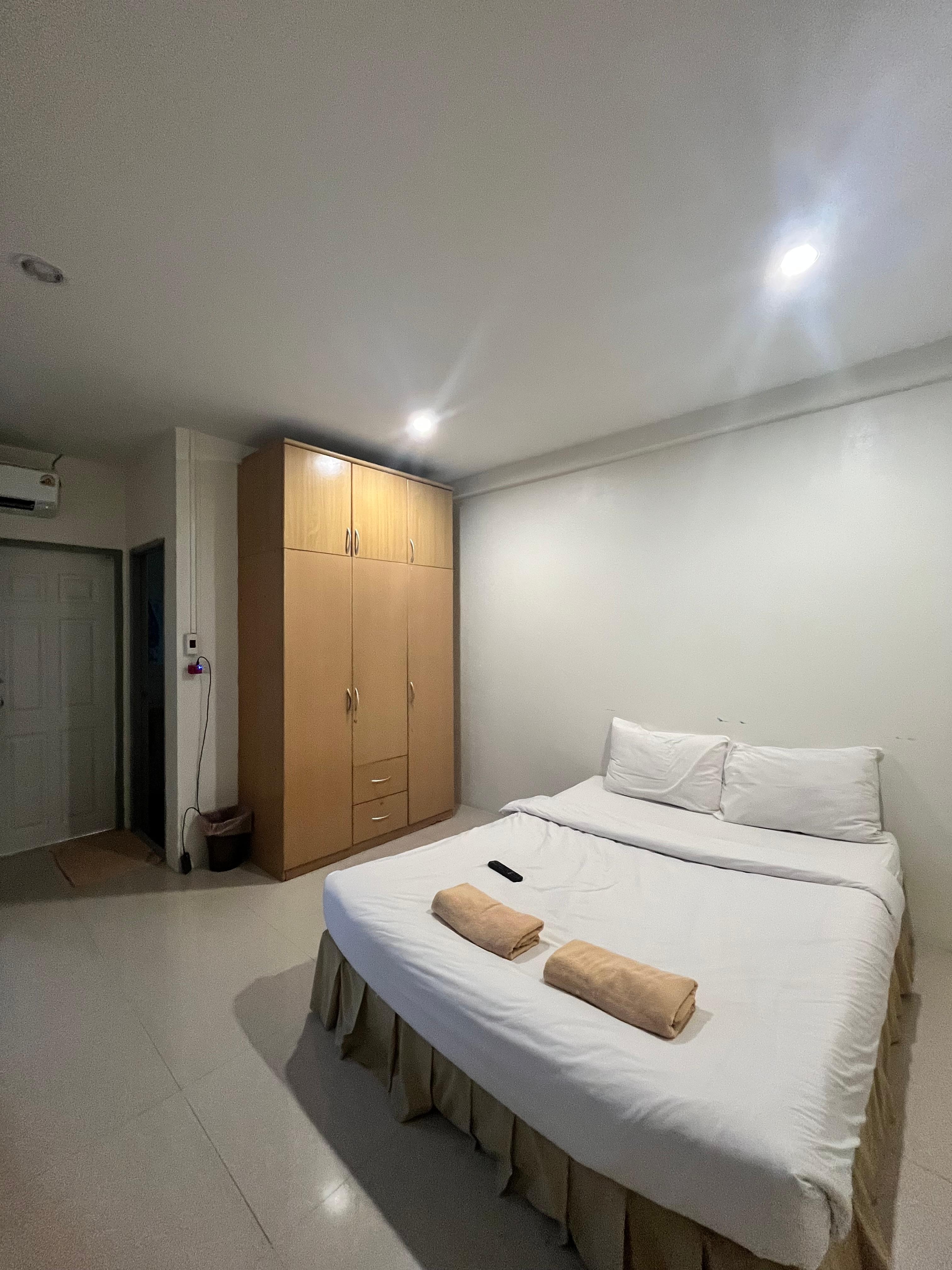 Clóset y aire acondicionado 