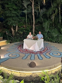 Cena romántica de aniversario