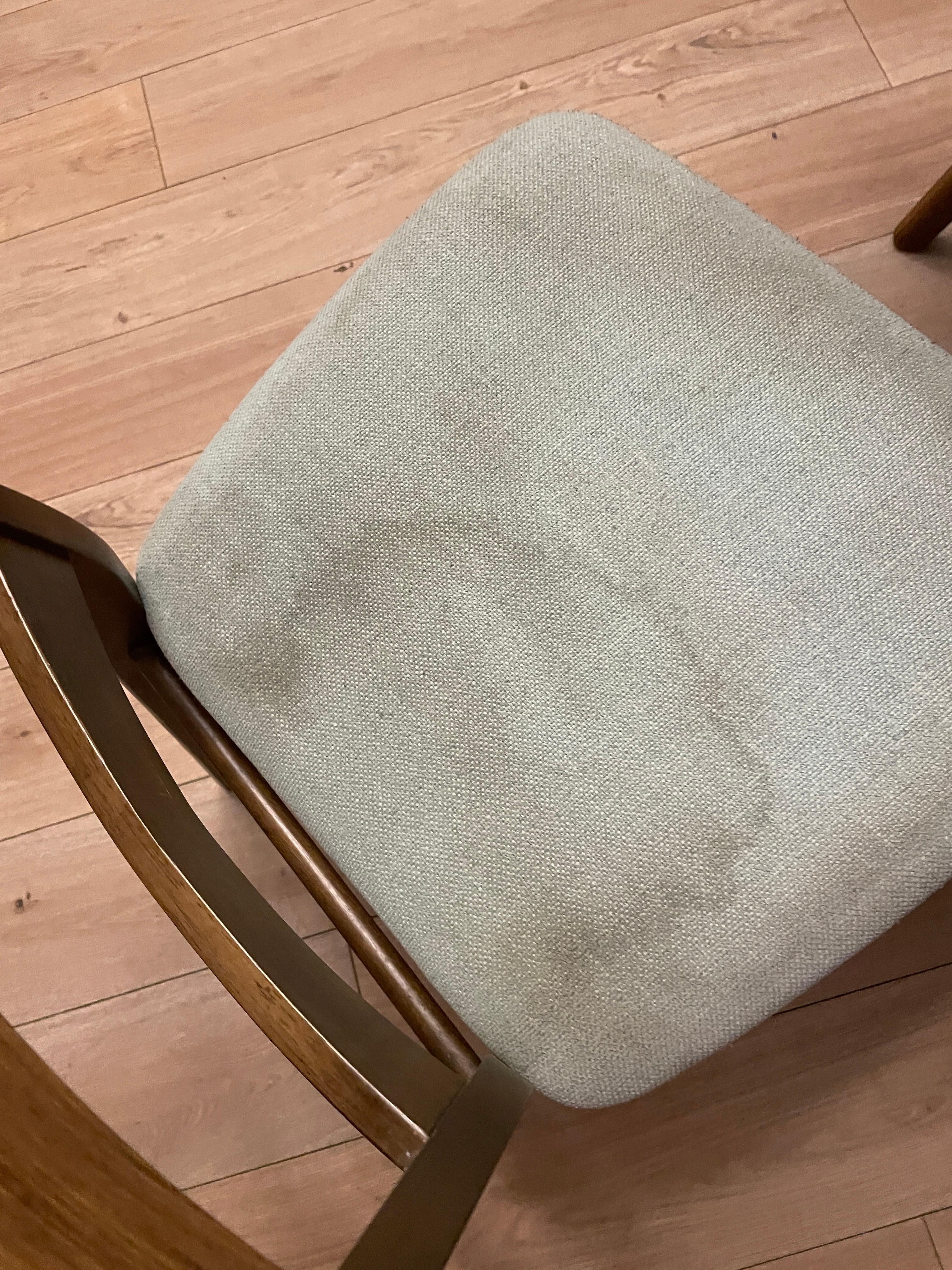 Dining room chair. Seats were stained and came off in our hands. 