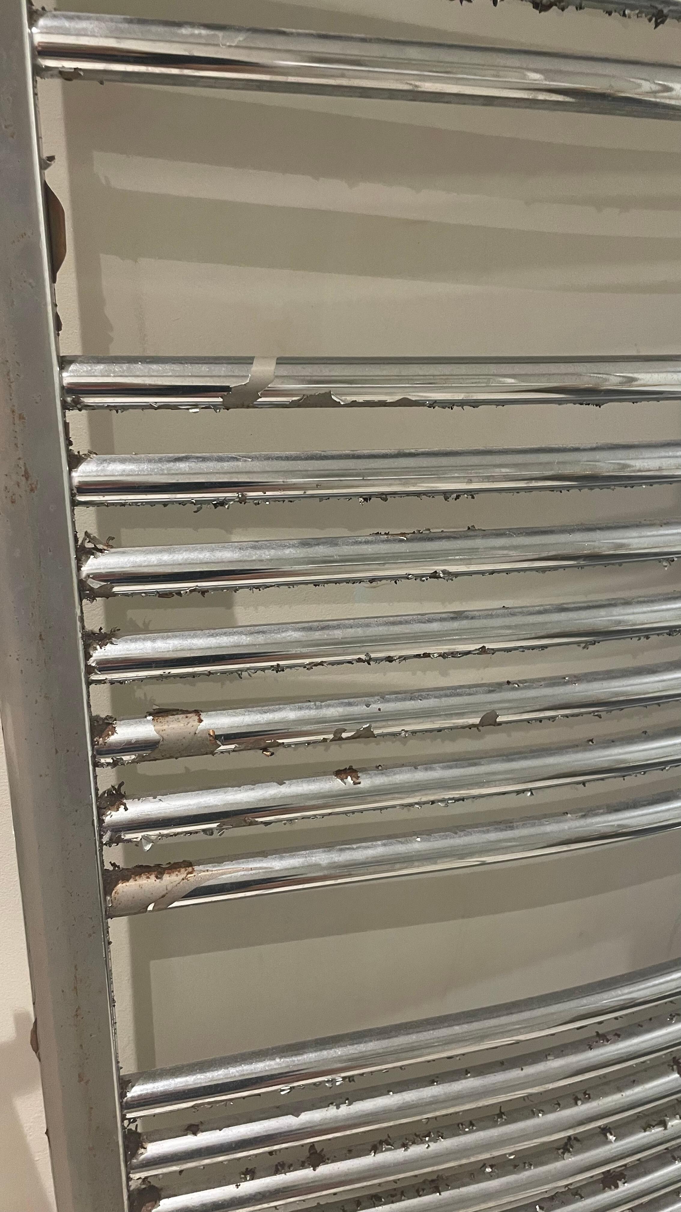 Rusted unusable towel rail