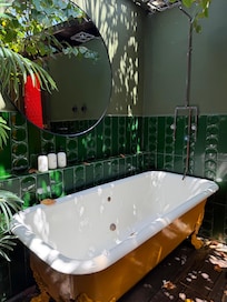 Outdoor tub in the romantic sweet