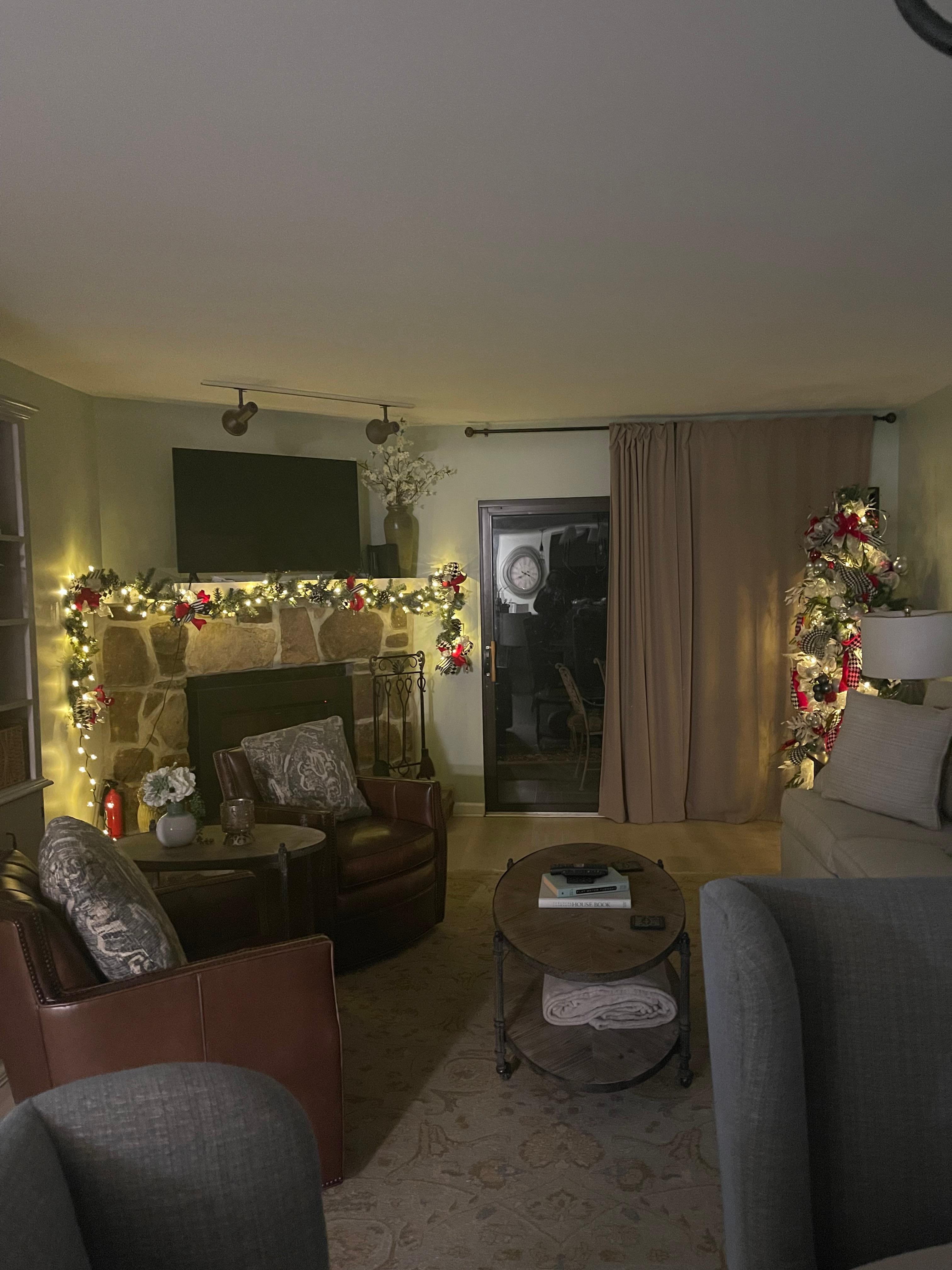 Living room decorated for Christmas 