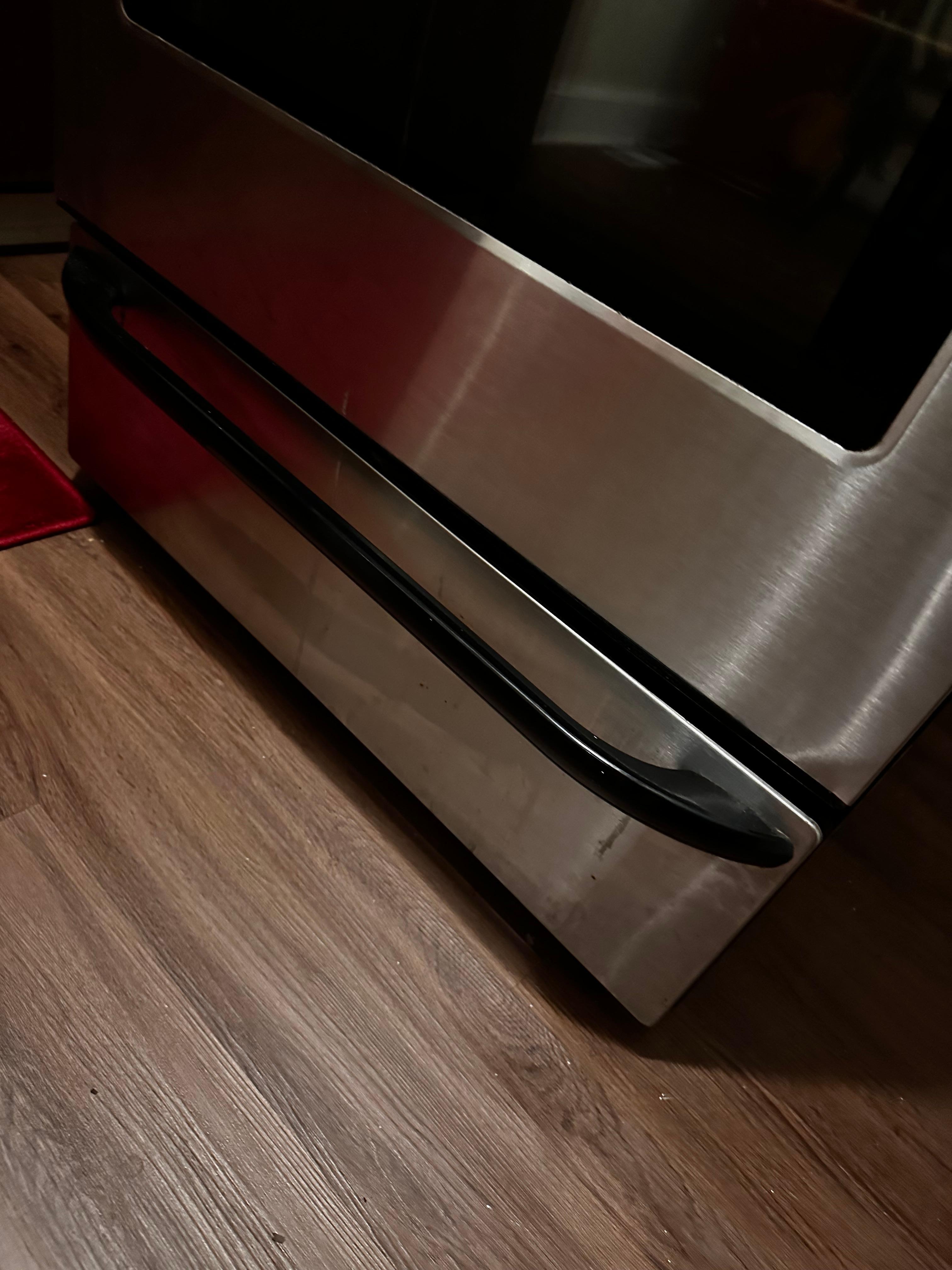 Appliances marked up and not clean