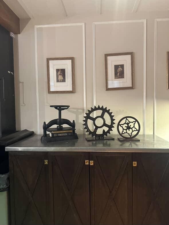 Love all the antique vibes.