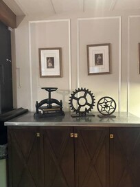 Love all the antique vibes.