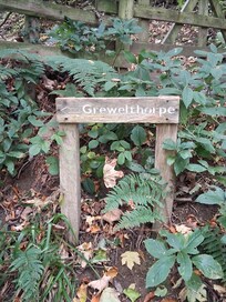 Grewelthorpe sign