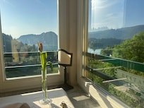 朝食のテーブルからの景色