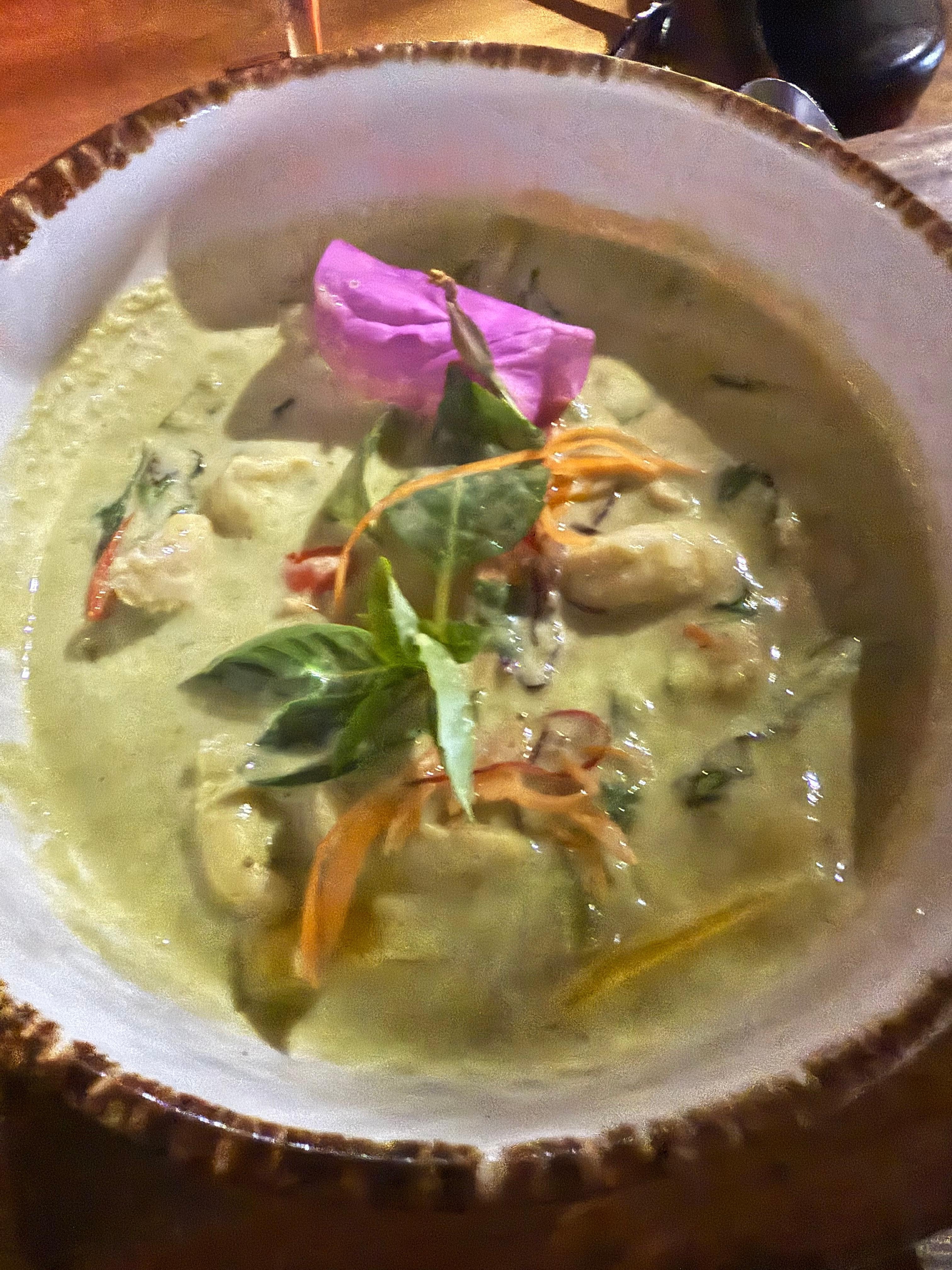 Green curry at Yums Yums thought I was in Thailand yummy