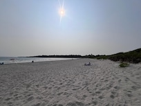 A five-minute jog to the beach!
