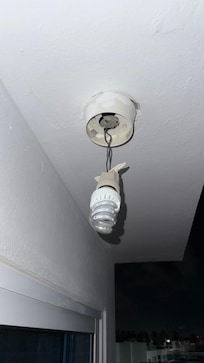 light busted on top roof, unable to go out at night