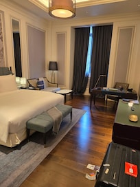 킹사이즈 침대 룸