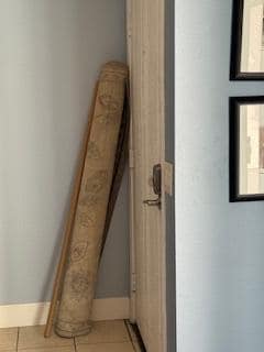 dirty rug left by front door for the 3 weeks we were there